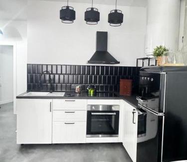 Carabanchel Apartment | ElenaHost Style & Comfort 5