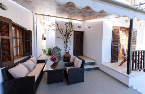 Neo Klima House | Eleni Studios Neo Klima Skopelos