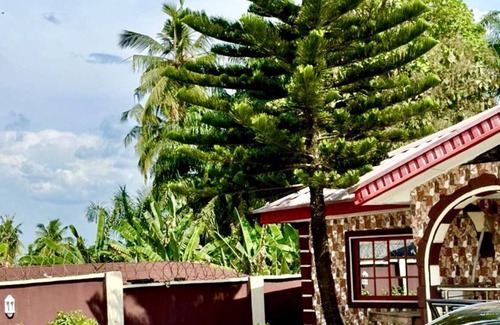 Owo House | Elephant villa