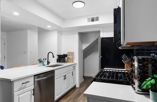 South Lamar House | Elevated Living Steps from Zilker & South Congress