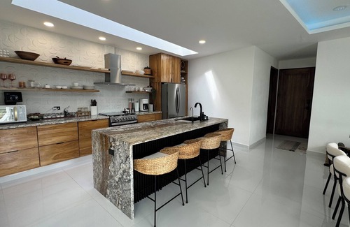 Pacific Marlin House | Elevated Modern ~ Perfect Location in San Juan del Sur with Pool & Ocean Views