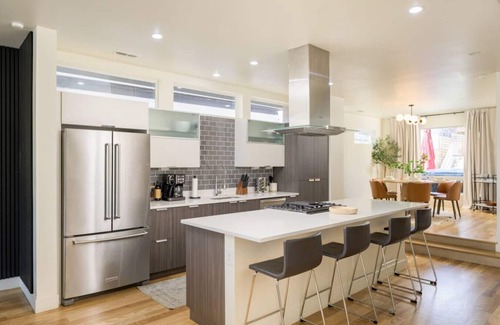 Highland House | Elevation Haus LoHi | City Views + Hot Tub
