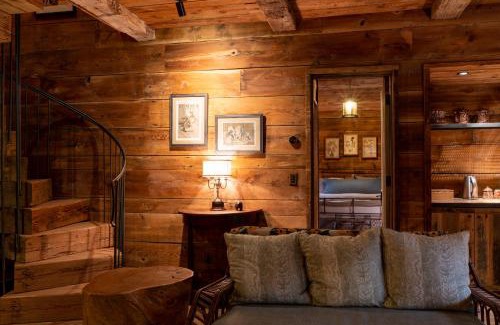 Almont Resort | Eleven Taylor River Lodge