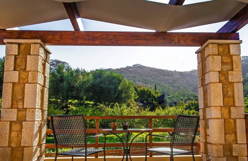 Palaiokastro Villa | Elia Villa 6, with pool near the sea, taverns & Heraklion