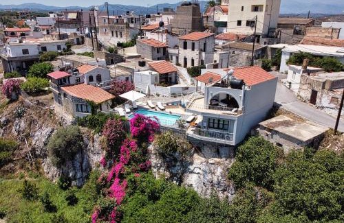 Elaia Villa | Elia Woodstone Houses