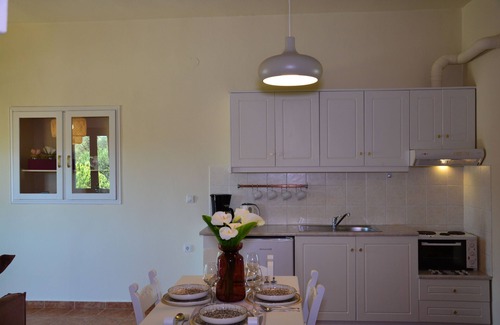 Vamos Apartment | Elianthos Villas/Villa Rose 🌹