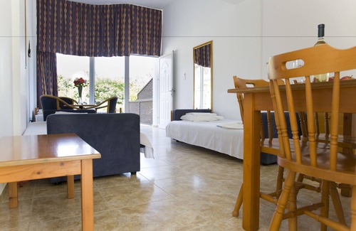 Latchi House | Eliofos Elegant Maisonettes