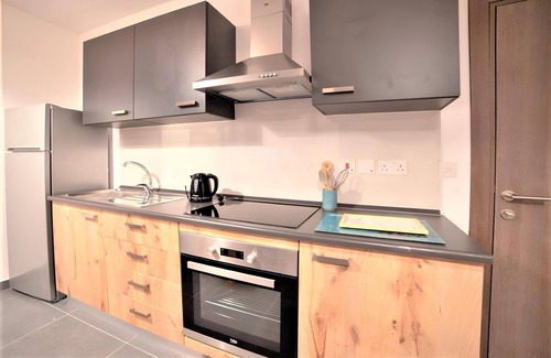 Gzira Resort | Elise Apartments
