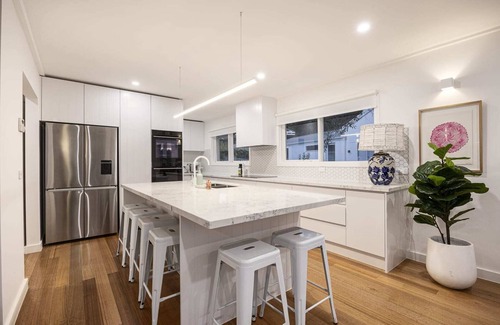 Mount Eliza House | Elizas Entertainer | Stunning Alfresco Dining