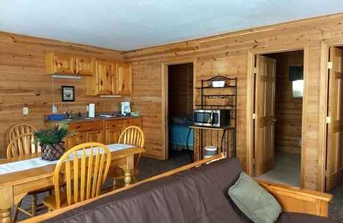 Piedmont Cabin | Elk Creek Resort