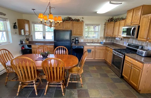 Choteau House | Elk Suite at Rocky Mountain Front - comfortable adventure - Harmony in paradise