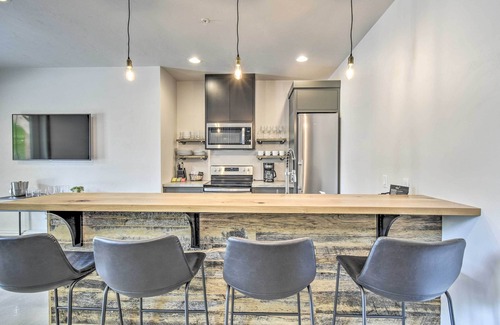 Elkhart Lake House | Elkhart Lake Townhome - 3 Mi to Road America!