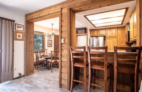 Elkhorn Village Condo | Elkhorn Bluff Condo with Community & Resort Amenities