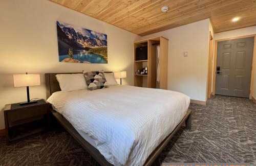 Banff Cabin | Elkhorn Lodge Vacation Rentals
