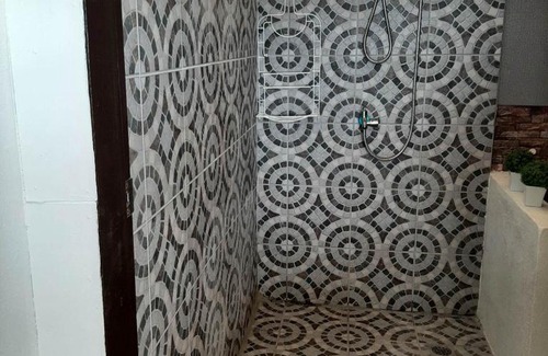 Basdiot House | Ella's Beach House