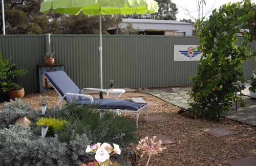 Broken Hill Cottage | ELLA'S PLACE - CHARMING MINER'S HERITAGE COTTAGE