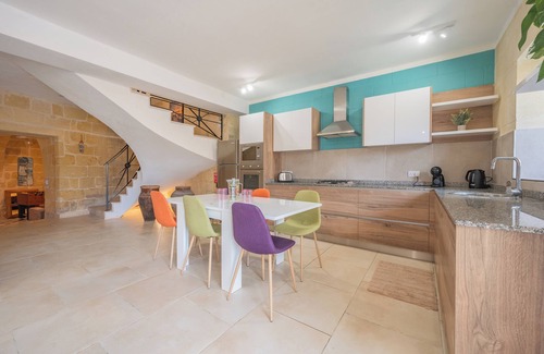 Xewkija Other | Ellie Boo - Farmhouse w/Pool, Hot Tub, Games Room