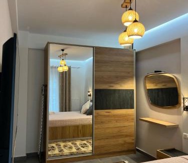 Ampelokipoi-Menemeni Apartment | Ellywood