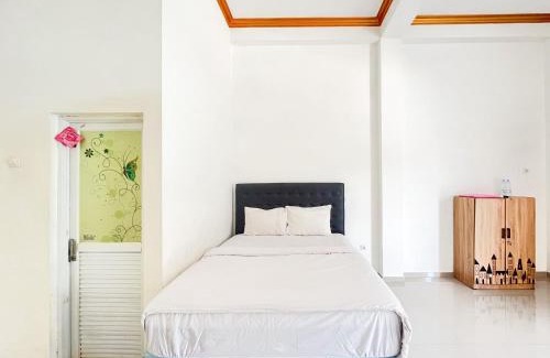 Temon Hotel | Elma Guesthouse YIA KulonProgo Yogyakarta Mitra RedDoorz