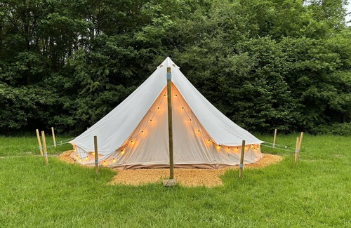 Cutnall Green Apartment | Elmbridge Farm Cherry Bell Tent