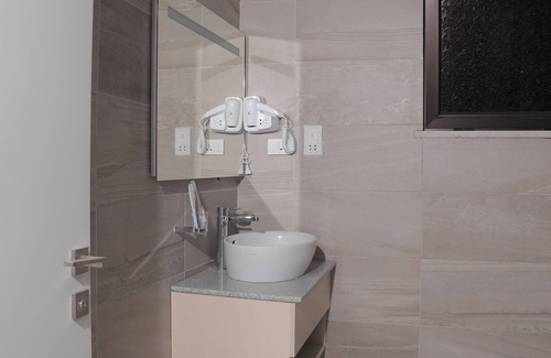 Kirkos Hotel | Elmo's Hotel