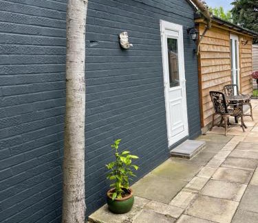 Swalecliffe Bed & Breakfast | Elmwood Lodge