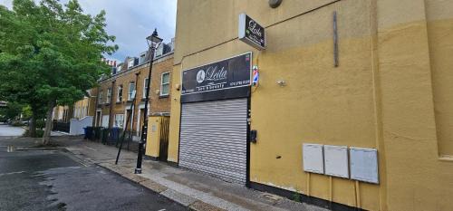 Walworth House | Elohim Double Room