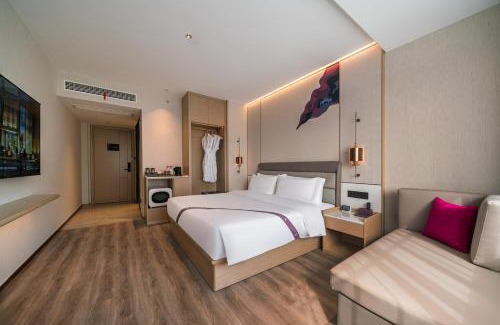 Jixi County Hotel | Elong Hotel Jixi Museum