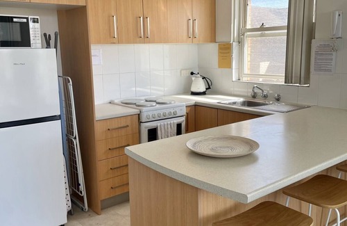 Sydney Apartment | Eloura Gardens 100m to the Beach