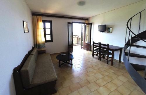 Kalo Chorio Hotel | Elpida Village