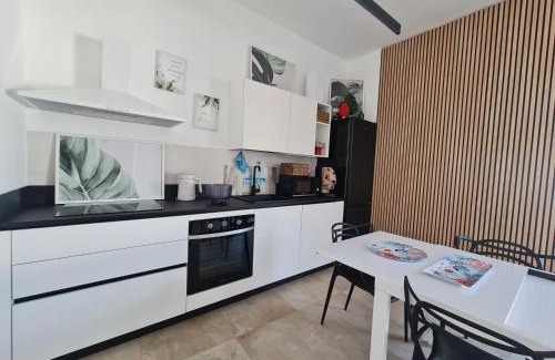 Fontane Bianche Villa | Elsa Holiday Home