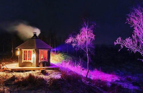 Lenvik House | Elvestua