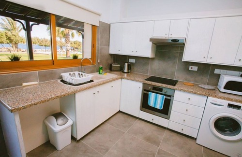 Agios Theodoros House | Elya Beach Luxury Suites