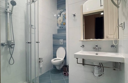 Nur-Sultan Bed & Breakfast | Elysian