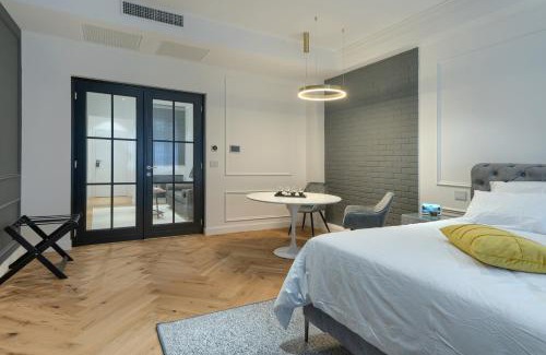 Old City Apartment | Elysium Residence