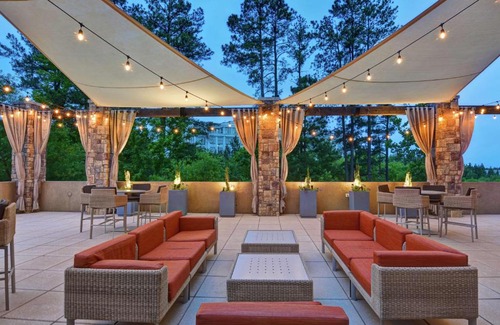 Umstead Hotel | Embassy Suites by Hilton Raleigh Durham Airport Brier Creek