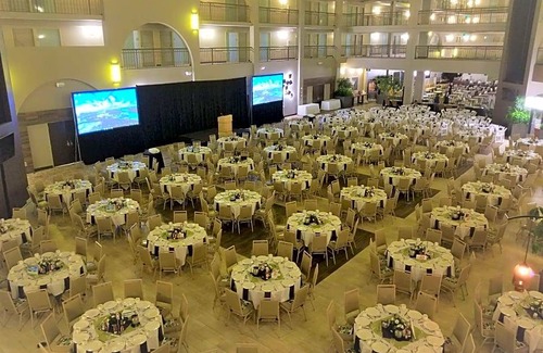 Lynnwood Hotel | Embassy Suites by Hilton Seattle North Lynnwood