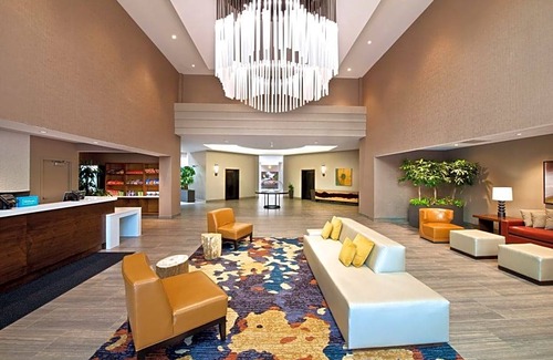 Lynnwood Hotel | Embassy Suites by Hilton Seattle North Lynnwood