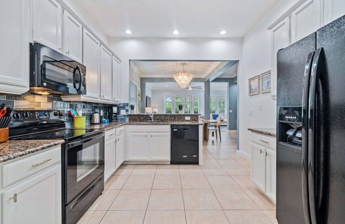 Reunion House | Embrace Luxury: Your Perfect Escape, Orlando Villa 1000