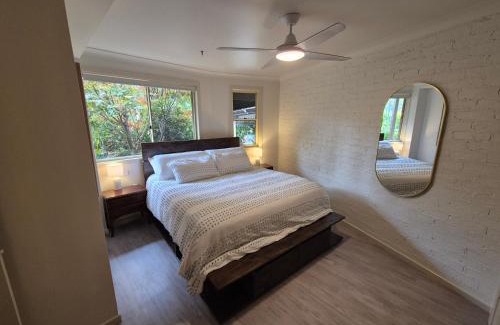 Emerald Beach House | Emerald Escape