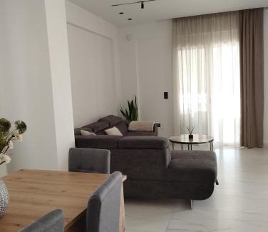 Assos-Lechaio Apartment | Emerald