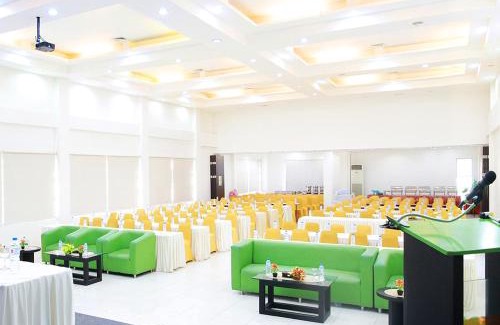 Ternate Hotel | Emerald Hotel