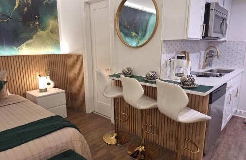 Florida Center Apartment | Emerald Luxe Lakeview 6 min to EPIC Universe