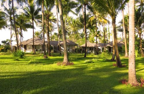 Ngwe Saung Resort | Emerald Sea Resort
