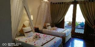 Ngwe Saung Resort | Emerald Sea Resort