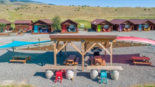 Emigrant House | Emigrant Cabins
