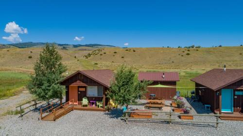 Emigrant House | Emigrant Cabins