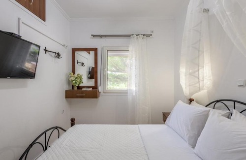 Milos House | Emilia's Little Farmhouses
