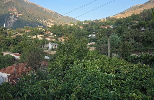 Gjirokaster House | Emily Cottage House in Gjirokaster 🇦🇱