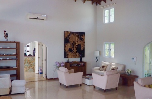 Bacolet Villa | Emoyeni Villa-An Exquisite Luxury Villa Overlooking The Caribbean Sea